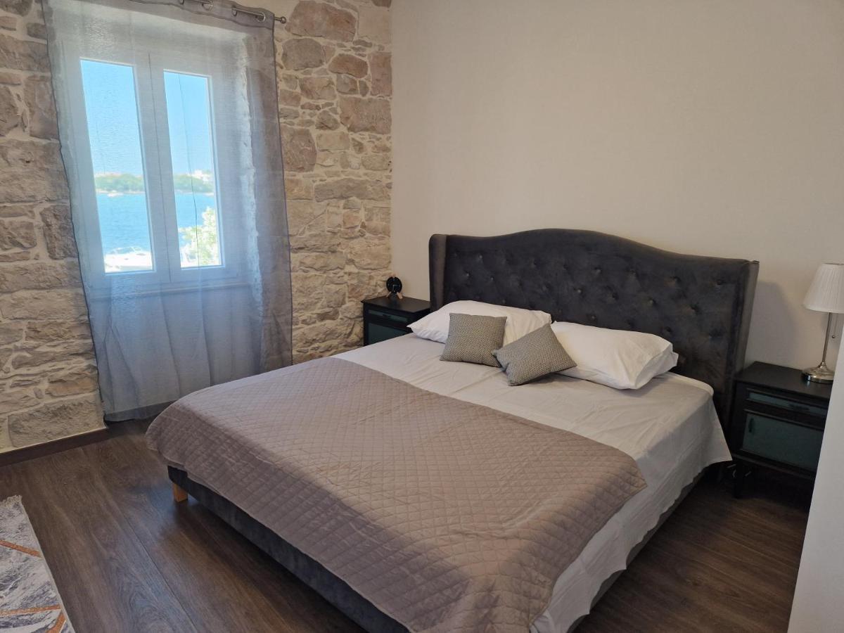 Villa Galleria Sukošan Buitenkant foto