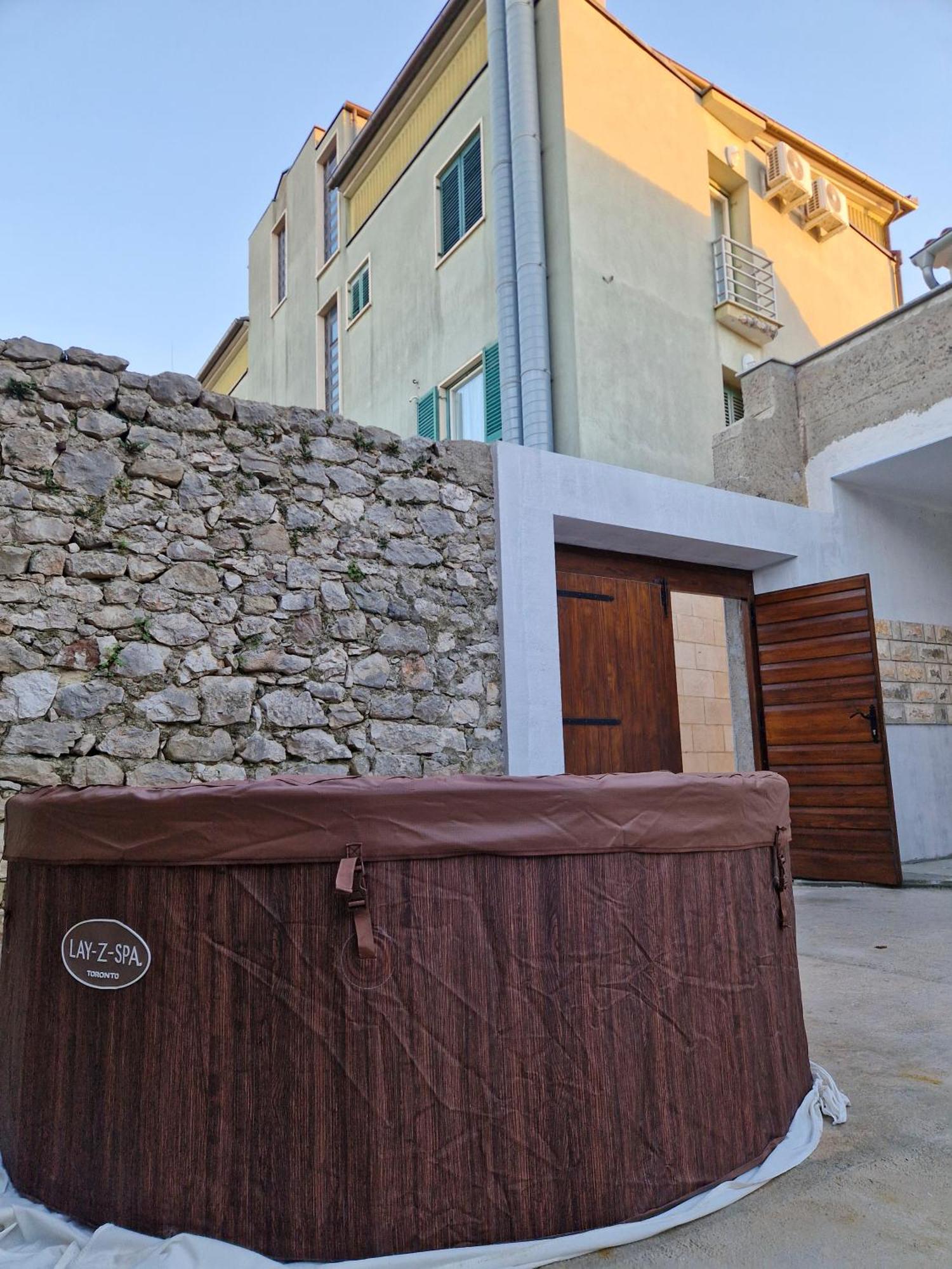 Villa Galleria Sukošan Buitenkant foto