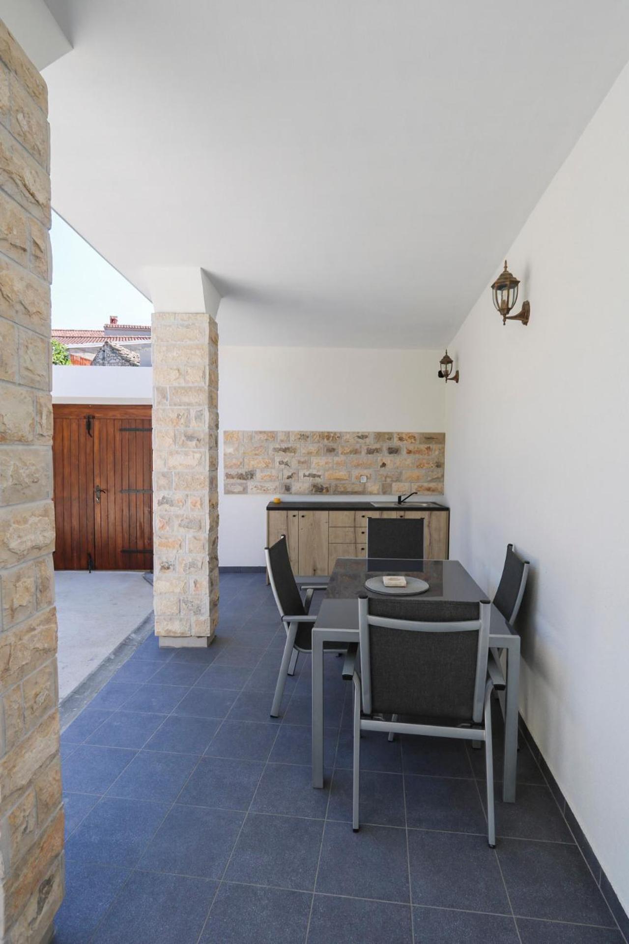 Villa Galleria Sukošan Buitenkant foto